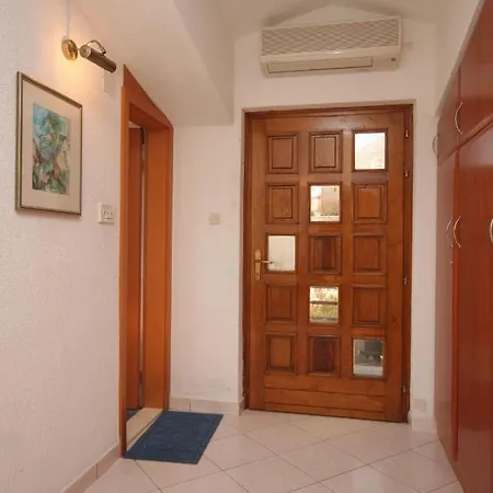 Family-Friendly Apartments With Swimming Pool Seget Vranjica, Trogir - 7559