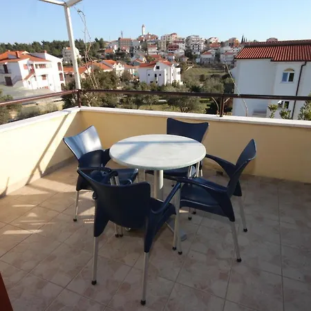 Family-Friendly Apartments With Swimming Pool Seget Vranjica, Trogir - 7559 *